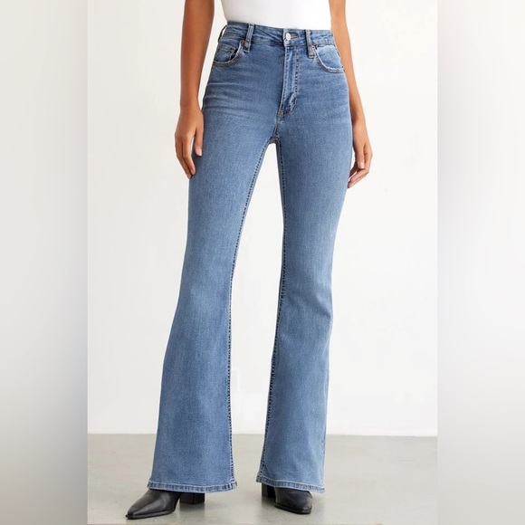 Dynamite Hailey Flared Jean - Picture 2 of 3